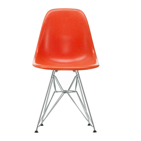 Cadeira Eames em Fibra de Vidro DSR / Base Cromada